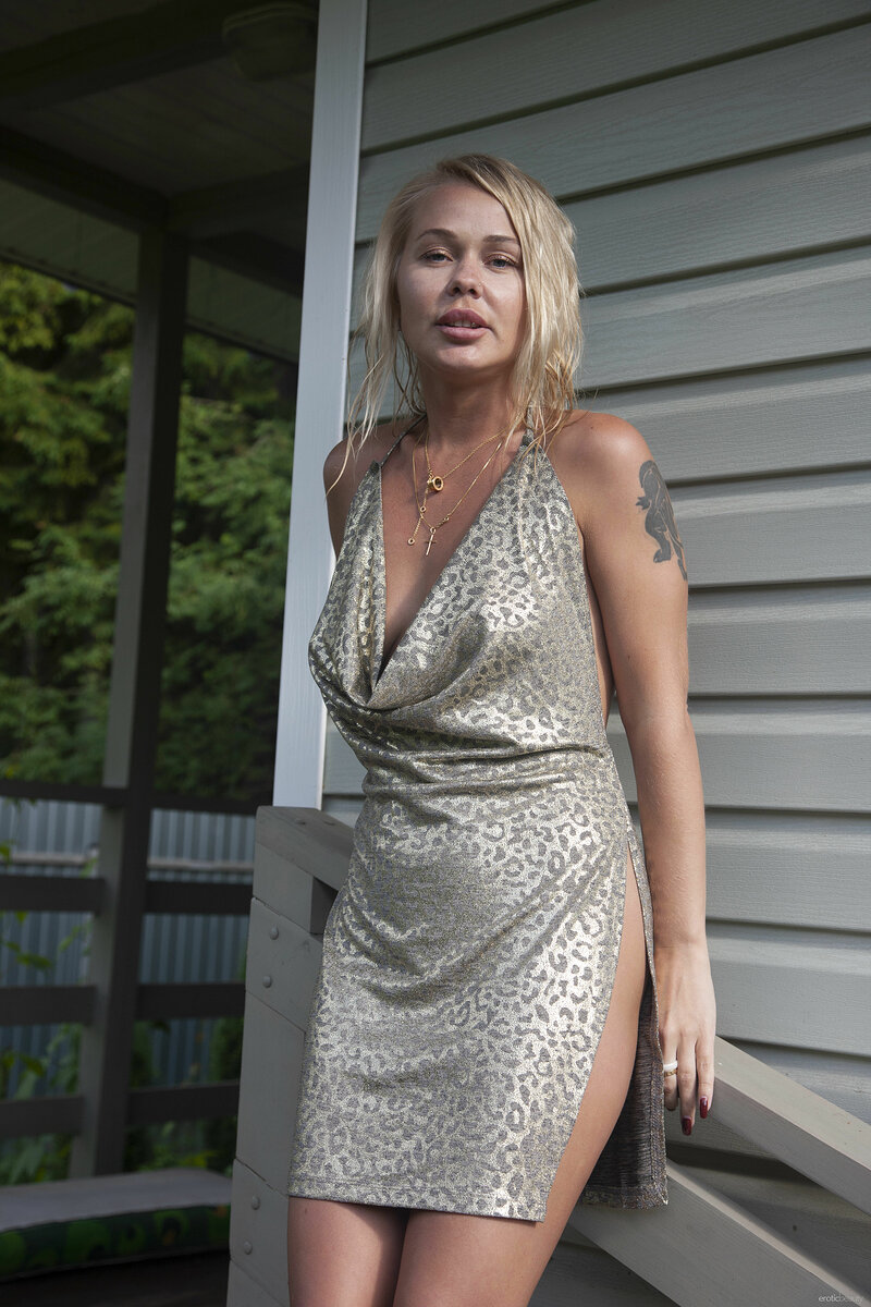 Оксана, 60 лет, 0 размер груди